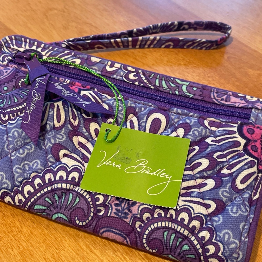 Vera Bradley Lilac Tapestry Wallet Zip Wristlet NWT - Lilac Tapestry 15706-669 - Picture 4 of 6